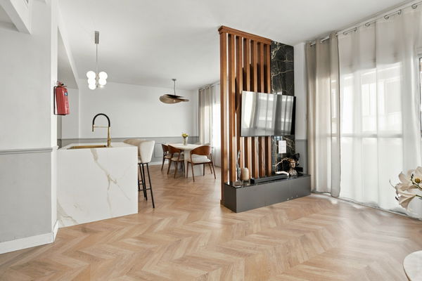 Elegant Fully Furnished Apartment in the Heart of Soho, Málaga