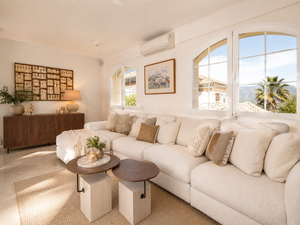 Frontline Golf Villa with Panoramic Views at La Cala Golf
