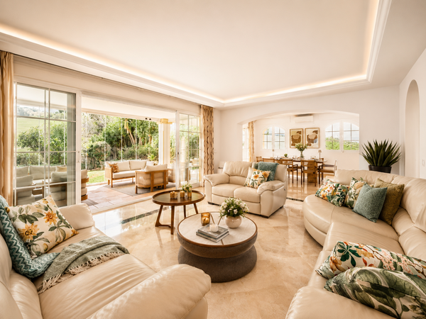 Frontline Golf Villa with Panoramic Views at La Cala Golf