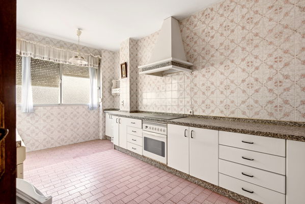 Spacious Apartment with timeless character in Soho, Málaga