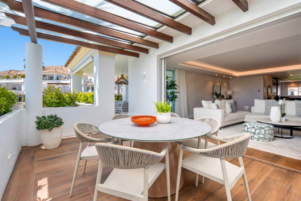 Elegant apartment in Monte Paraiso, Marbella Golden Mile