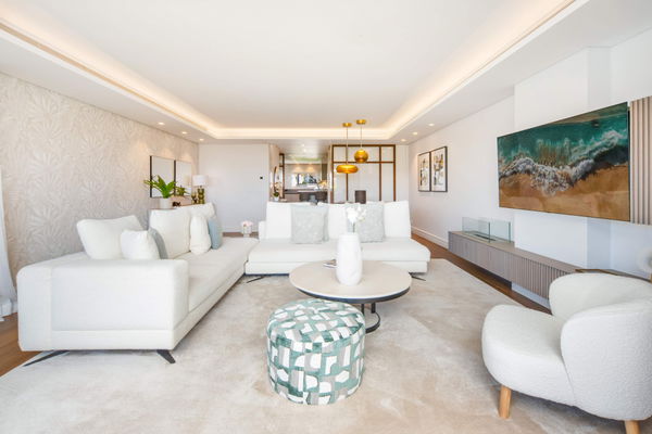 Elegant apartment in Monte Paraiso, Marbella Golden Mile