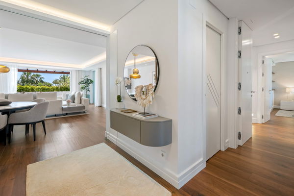 Elegant apartment in Monte Paraiso, Marbella Golden Mile