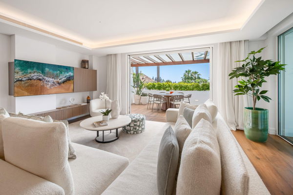 Elegant apartment in Monte Paraiso, Marbella Golden Mile