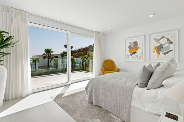 A contemporary villa in La Mairena, Marbella East