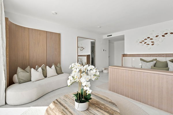A contemporary villa in La Mairena, Marbella East