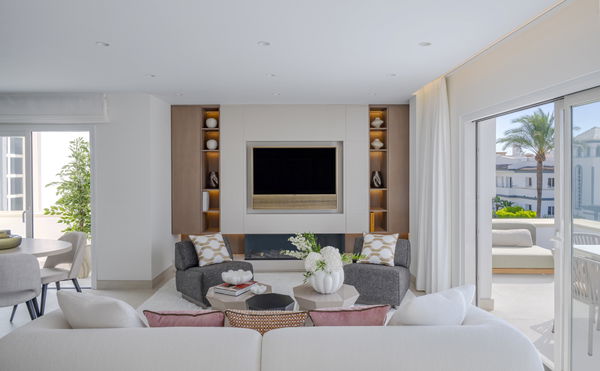Impressive penthouse in Dominion beach with direct sea access, New Golden Mile, Estepona