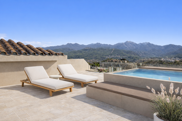 The ultimate Eichholtz penthouse with private pool in Luna Nova, Guaro