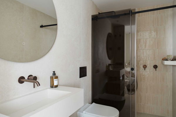 Exclusive penthouse ground floor with a private garden in Alcores del Golf, Nueva Andalucía
