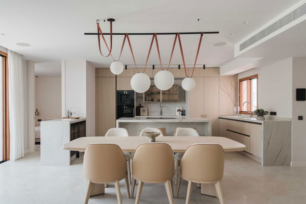 Exclusive penthouse ground floor with a private garden in Alcores del Golf, Nueva Andalucía