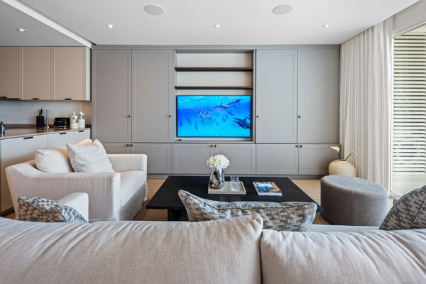 Exclusive apartment mediterranean living at Puente Romano, Marbella