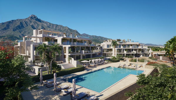Beautiful apartment with huge terraces on the Golden Mile Marbella
