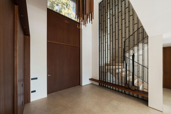 Contemporary golf front villa with a private Spa & sea views in La Quinta, Benahavís