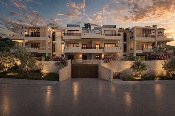Exclusive Eichholtz Ground Floor Apartment with Private Pool in Luna Nova, Guaro