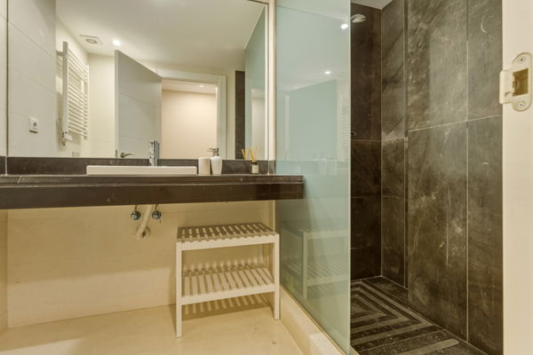 Luxury apartment for rent opposite Málaga Cathedral, Historic Centre - Long term, fully furnished