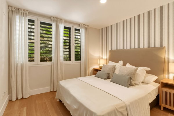 Luxury apartment for rent opposite Málaga Cathedral, Historic Centre - Long term, fully furnished