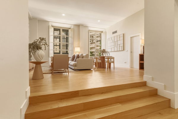 Luxury apartment for rent opposite Málaga Cathedral, Historic Centre - Long term, fully furnished