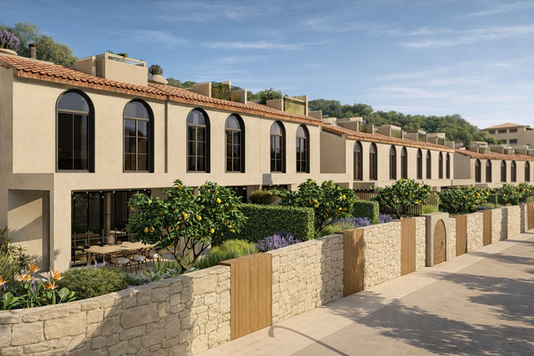 Eichholtz Branded Townhouse with a private Garden and pool in Luna Nova, Guaro