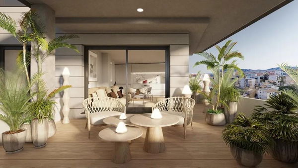 Contemporary ground floor residence with private terrace, Estepona