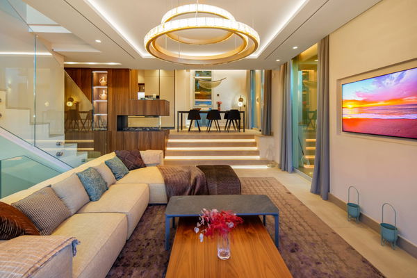 Modern luxury villa with panoramic views in Nueva Andalucía, Marbella