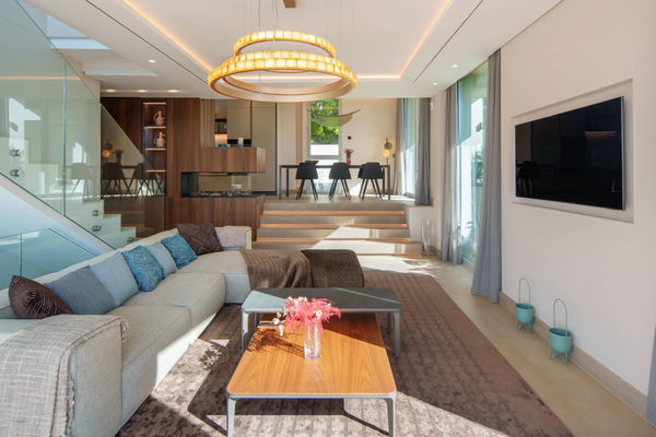 Modern luxury villa with panoramic views in Nueva Andalucía, Marbella