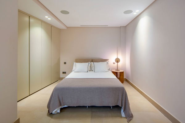 Modern luxury villa with panoramic views in Nueva Andalucía, Marbella