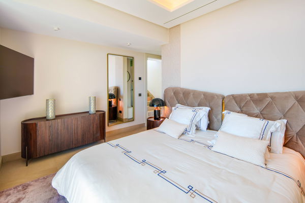 Modern luxury villa with panoramic views in Nueva Andalucía, Marbella