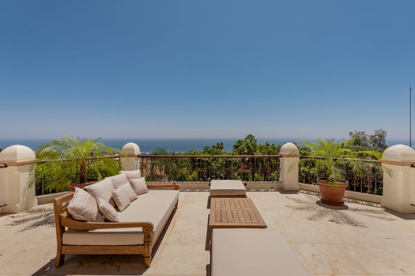 A distinguished Mediterranean villain Sierra Blanca, Marbella