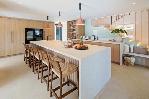 Remarkable frontline golf villa in La Cerquilla, Nueva Andalucía