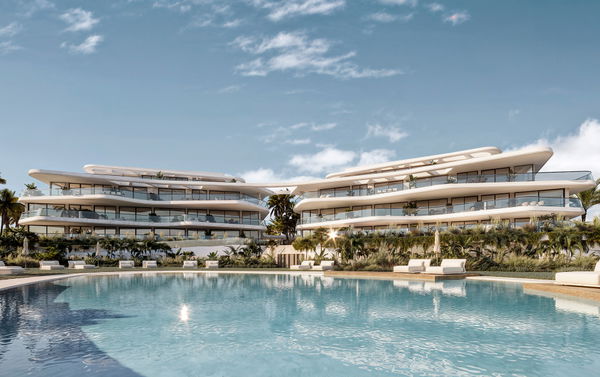 Stylish apartment with panoramic views in New Golden Mile, Estepona