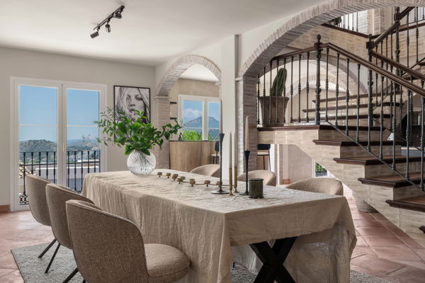 A beautifully reimagined andalusian residence with panoramic Mediterranean views, La Heredia, Benahavís