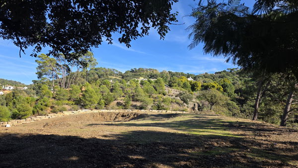 Frontline Golf Plot with Signature Villa Project in La Zagaleta, Benahavís