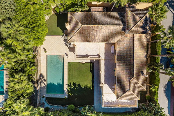 Elegant Mediterranean villa in Nueva Andalucía, Marbella