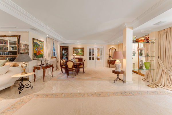 Elegant Mediterranean villa in Nueva Andalucía, Marbella