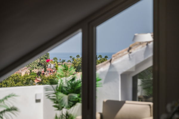 A one-of-a-kind boutique penthouse in Las Lolas, Nueva Andalucía