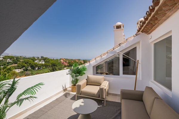 A one-of-a-kind boutique penthouse in Las Lolas, Nueva Andalucía