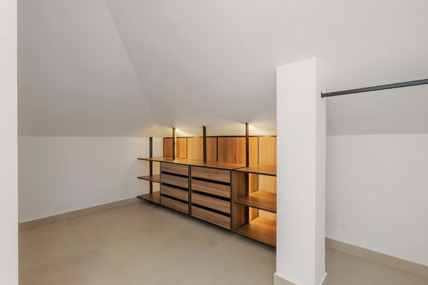 A one-of-a-kind boutique penthouse in Las Lolas, Nueva Andalucía