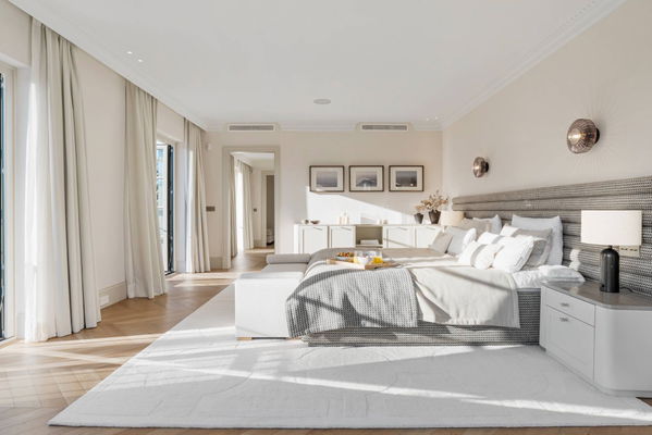 Refined villa defined by balance and design in Nueva Andalucía, Marbella