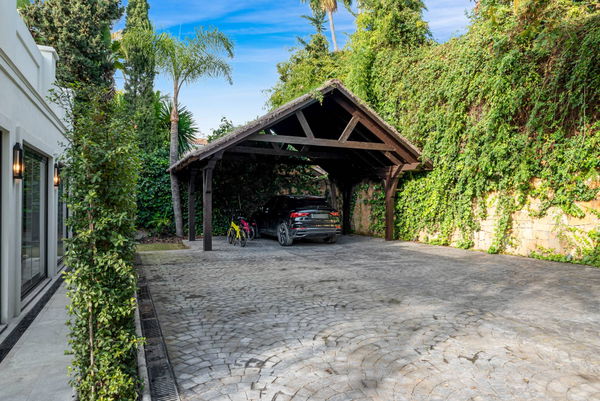 Refined villa defined by balance and design in Nueva Andalucía, Marbella