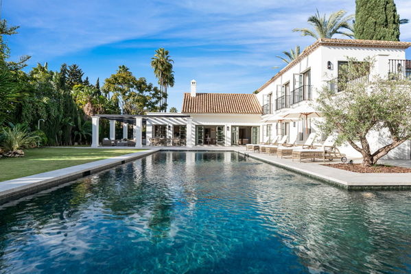 Refined villa defined by balance and design in Nueva Andalucía, Marbella