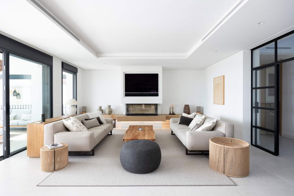 Modern andalusian villa with panoramic sea views in Los flamingos, Benahavís