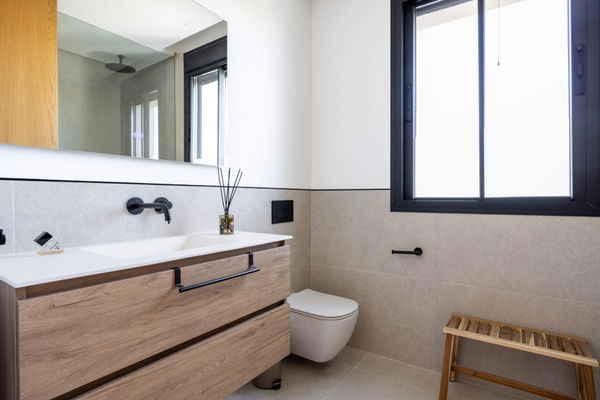 Modern andalusian villa with panoramic sea views in Los flamingos, Benahavís