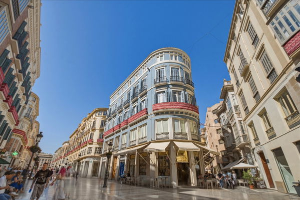 A rare historic apartment on Málaga's iconic Calle Larios