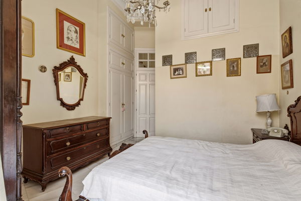 A rare historic apartment on Málaga's iconic Calle Larios