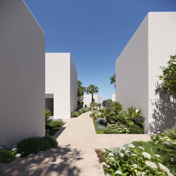 Contemporary villa with expansive gardens in La Reserva, Sotogrande