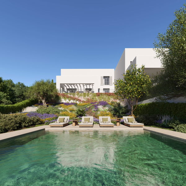 Contemporary villa with expansive gardens in La Reserva, Sotogrande