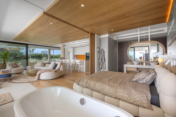 Elegant ground floor apartment with expansive terrace in South Residences, Higuerón Resort