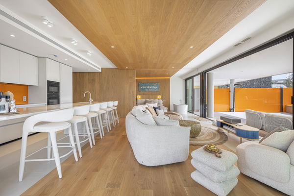 Elegant ground floor apartment with expansive terrace in South Residences, Higuerón Resort