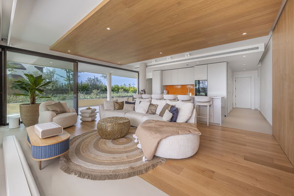 Elegant ground floor apartment with expansive terrace in South Residences, Higuerón Resort
