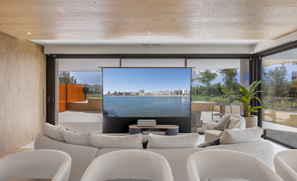 Elegant ground floor apartment with expansive terrace in South Residences, Higuerón Resort
